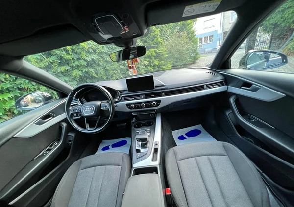 Audi A4 cena 59900 przebieg: 201000, rok produkcji 2016 z Łobez małe 352